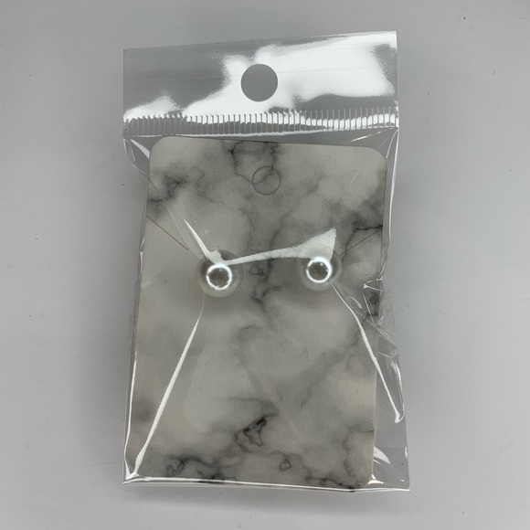 Pearl earrings - Picture 3 of 4